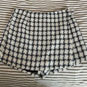Gingham skort